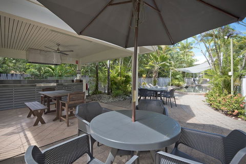 Tropical Nites Holiday Townhouses - Hobart Tourism 22