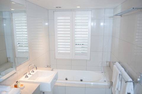Oxygen Apartments - Tourism TAS 25