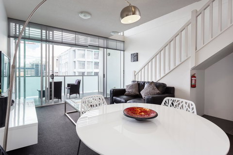 Oxygen Apartments - Tourism TAS 13