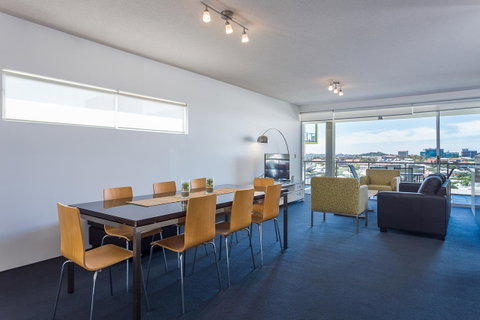 Oxygen Apartments - Tourism TAS 6