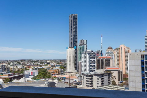 Oxygen Apartments - Tourism TAS 33