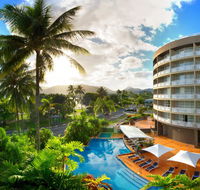 DoubleTree by Hilton Cairns - Hobart Tourism