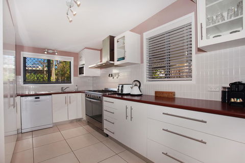6 Botany Court Marcoola Beach - Pet Friendly 500 Bond - Tourism TAS 10