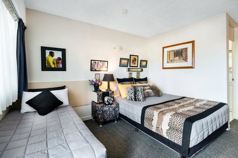 Airport Riverview Motel - Tourism TAS 19