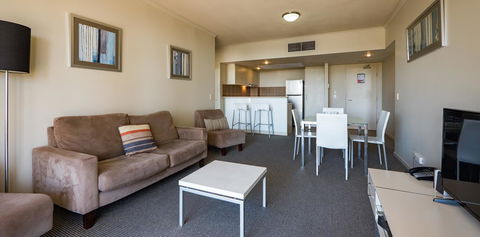 Swell Resort Burleigh Heads - Hobart Tourism 35