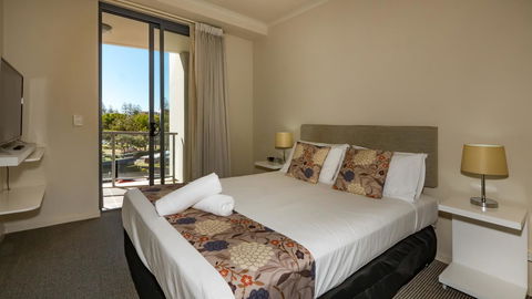 Swell Resort Burleigh Heads - Hobart Tourism 34
