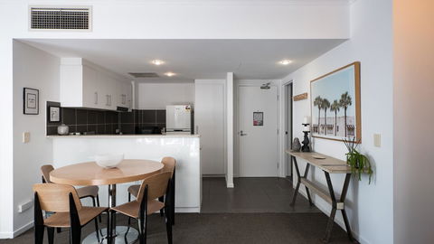 Swell Resort Burleigh Heads - Hobart Tourism 40