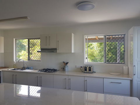 Highland House - Tourism TAS 17