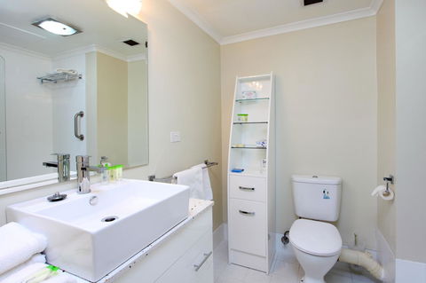 Best Western Gregory Terrace - Tourism TAS 15