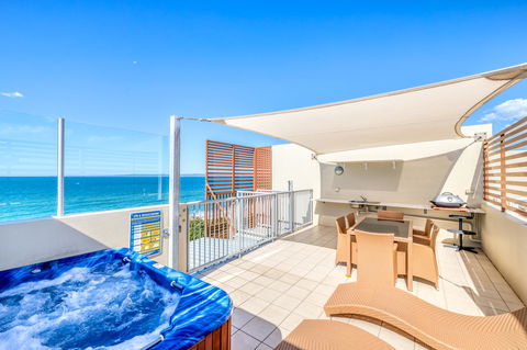 On The Beach Resort Bribie Island - Tourism TAS 1
