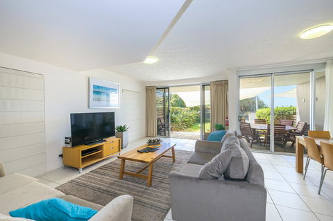 On The Beach Resort Bribie Island - Tourism TAS 16