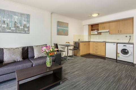 Central Brunswick Apartment Hotel - Hobart Tourism 27