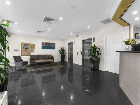 Central Brunswick Apartment Hotel - Hobart Tourism 24