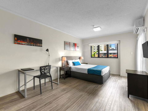 Central Brunswick Apartment Hotel - Hobart Tourism 14