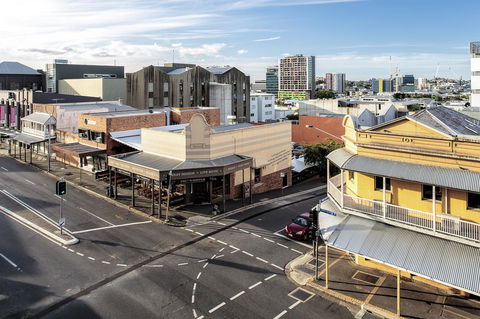 Central Brunswick Apartment Hotel - Hobart Tourism 32