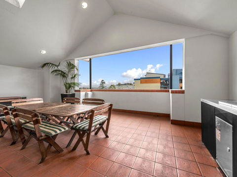 Central Brunswick Apartment Hotel - Hobart Tourism 12