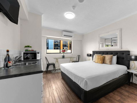 Central Brunswick Apartment Hotel - Hobart Tourism 19