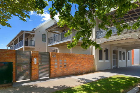 Waterstreet Apartment - Hobart Tourism 2
