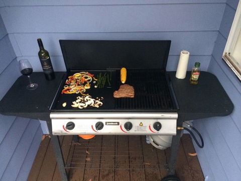 Watts @ Callala Beach-Pet Friendly - Hobart Tourism 1
