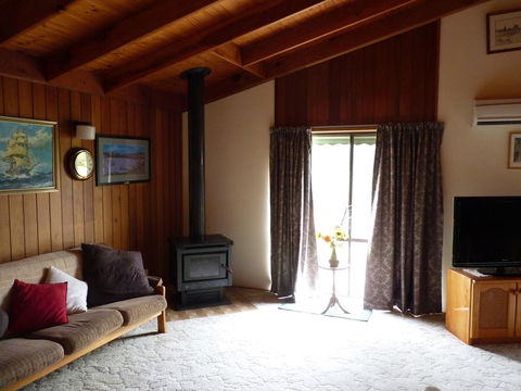 Westward - Hobart Tourism 3