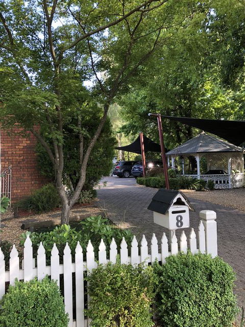 Westwood Lodge Apartments - Tourism TAS 0