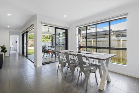 Whitsunday Family Escape - Tourism TAS 3