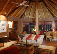 Wildwood Guesthouse - Hobart Tourism