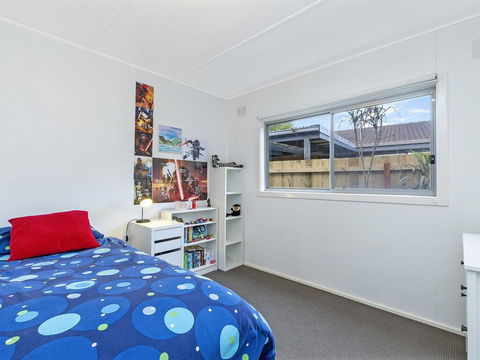 Willan - 43 Powling Street - Hobart Tourism 1