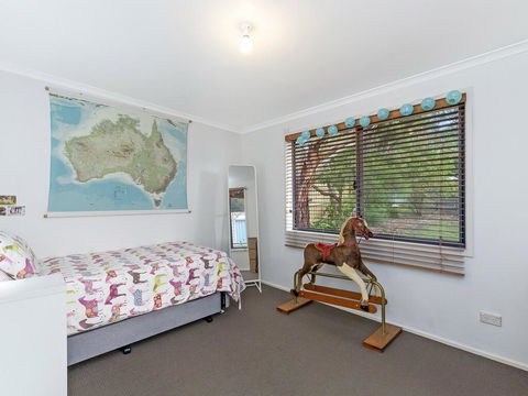 Willan - 43 Powling Street - Hobart Tourism 2