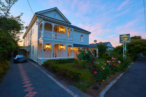 Windarra On High - Hobart Tourism 0