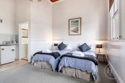 Windarra On High - Hobart Tourism 1