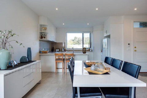 Windella Break - Tourism TAS 3