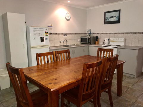 Wintersun Holiday Cottages - Hobart Tourism 2