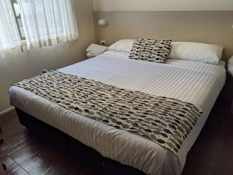 Wollongong Surf Leisure Resort - Tourism TAS 2
