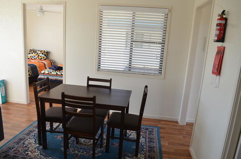 Wondai Accommodation Units And Villas - Tourism TAS 2