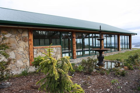 Woodbridge Hill Hideaway - Tourism TAS 1