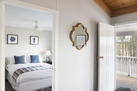Worthington's Guest Cottage - Hobart Tourism 2