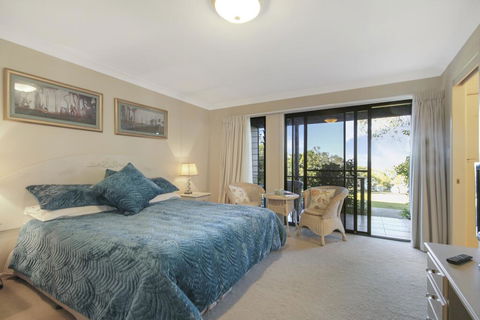 Yarrandabbi Dreaming Boutique B&B - Hobart Tourism 0