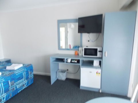 Yass Motel - Hobart Tourism 3