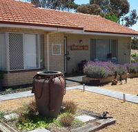 Yellow Gum Bed and Breakfast - Hobart Tourism