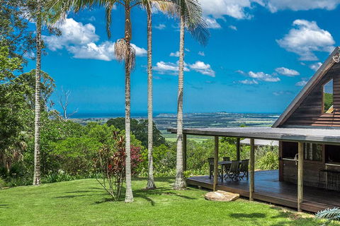 Your Luxury Escape - Cedar View - Hobart Tourism 0