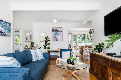 Your Luxury Escape - Salt Life - Byron Bay - Hobart Tourism 0