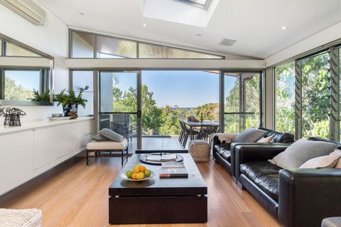 Your Luxury Escape - Vue From Here - Hobart Tourism 0