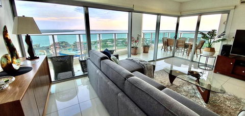 ZEN BY THE WATER - Darwin Premier Retreat - Tourism TAS 2