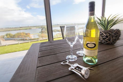 Serenity And Sweeping Murray River Views - Tourism TAS 2