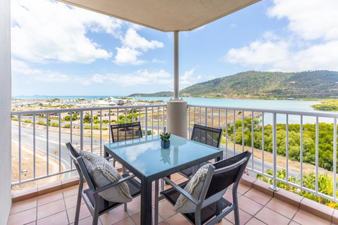 AirliediseNO HillsKitchen5min Walk 2 Ferry TerminalWiFiNetflix - Tourism TAS 0