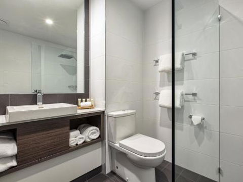 Mercure Sunshine Coast Kawana Waters - Tourism TAS 1