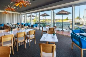 Mercure Sunshine Coast Kawana Waters - Tourism TAS 5