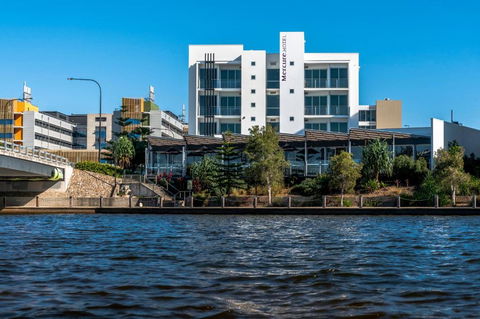 Mercure Sunshine Coast Kawana Waters - Tourism TAS 0