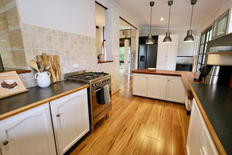 2555 Mahogany Creek Magic Stunning Family Retreat - Tourism TAS 3